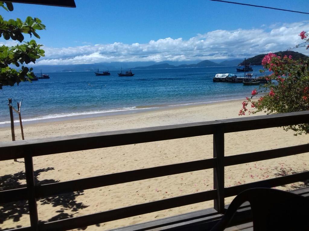 Nena'S Suites Praia de Araçatiba エクステリア 写真